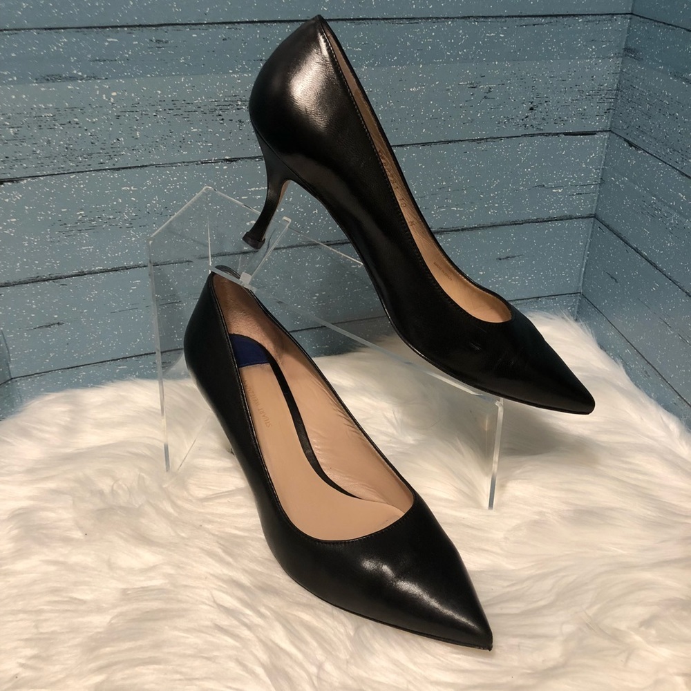 Stuart Weitzman Classic Black Leather Pumps